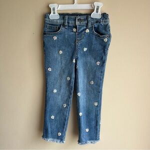 Cat and Jack Cute Daisy Embroidered Jeans- Size 3T-
